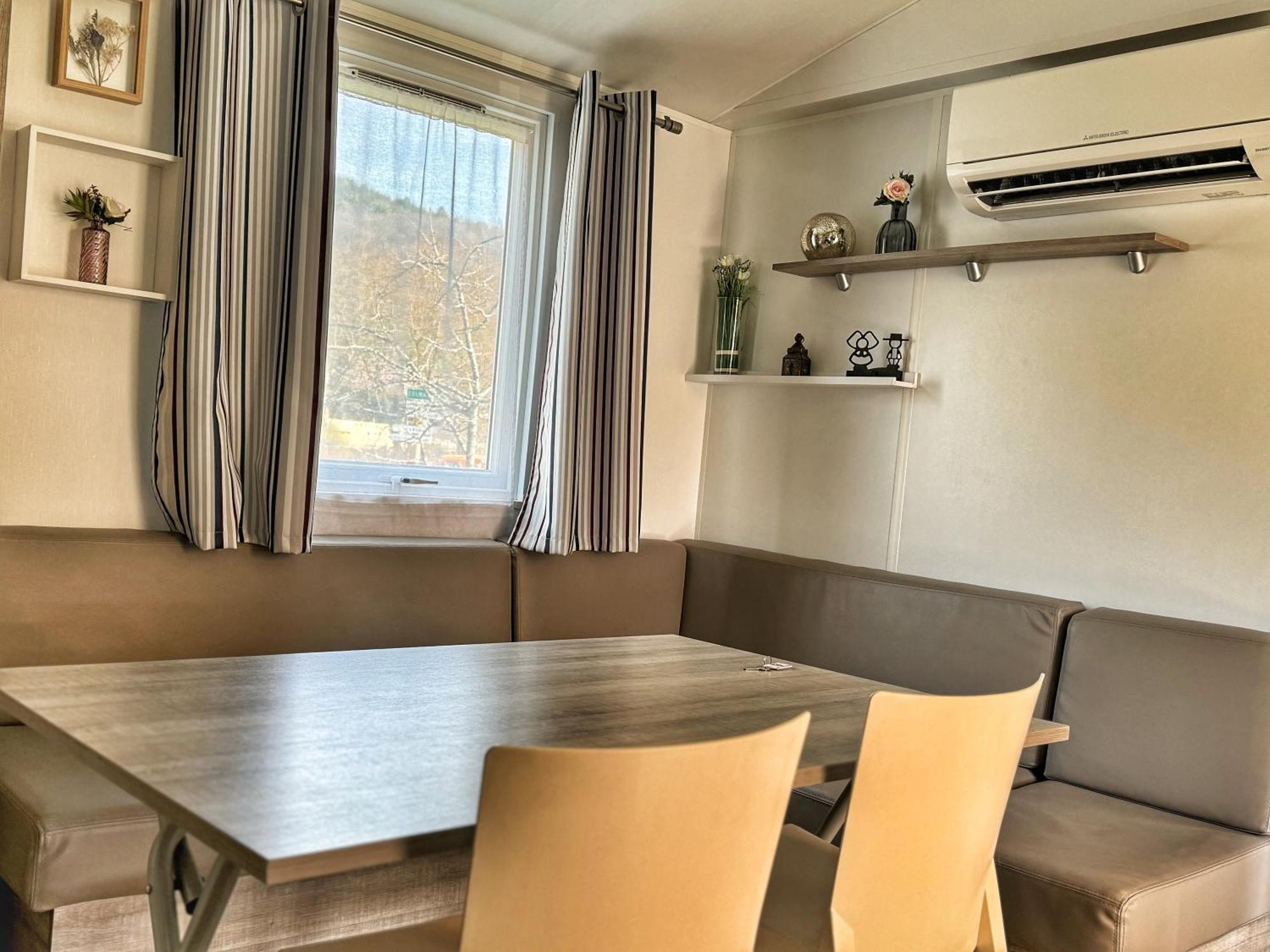 Grand Mobile-Home 6 Places Climatise Munster  Exterior foto